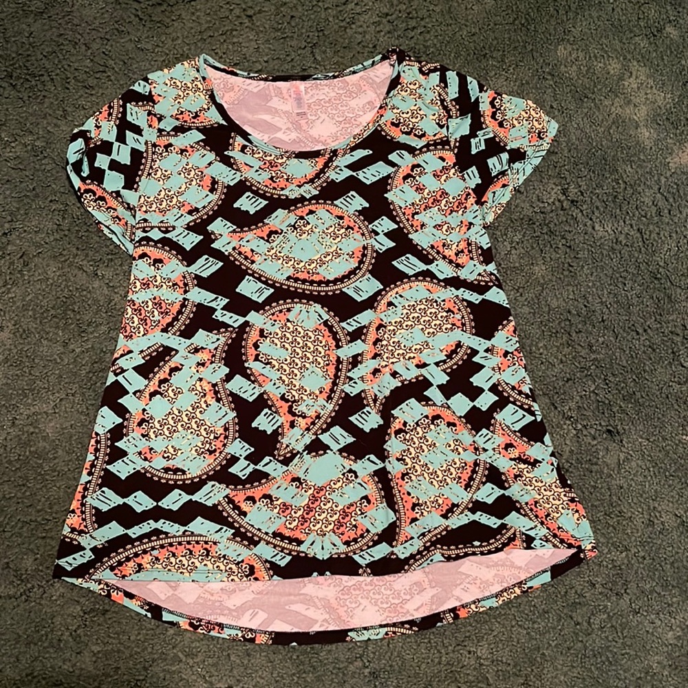 LulaRoe Shirt